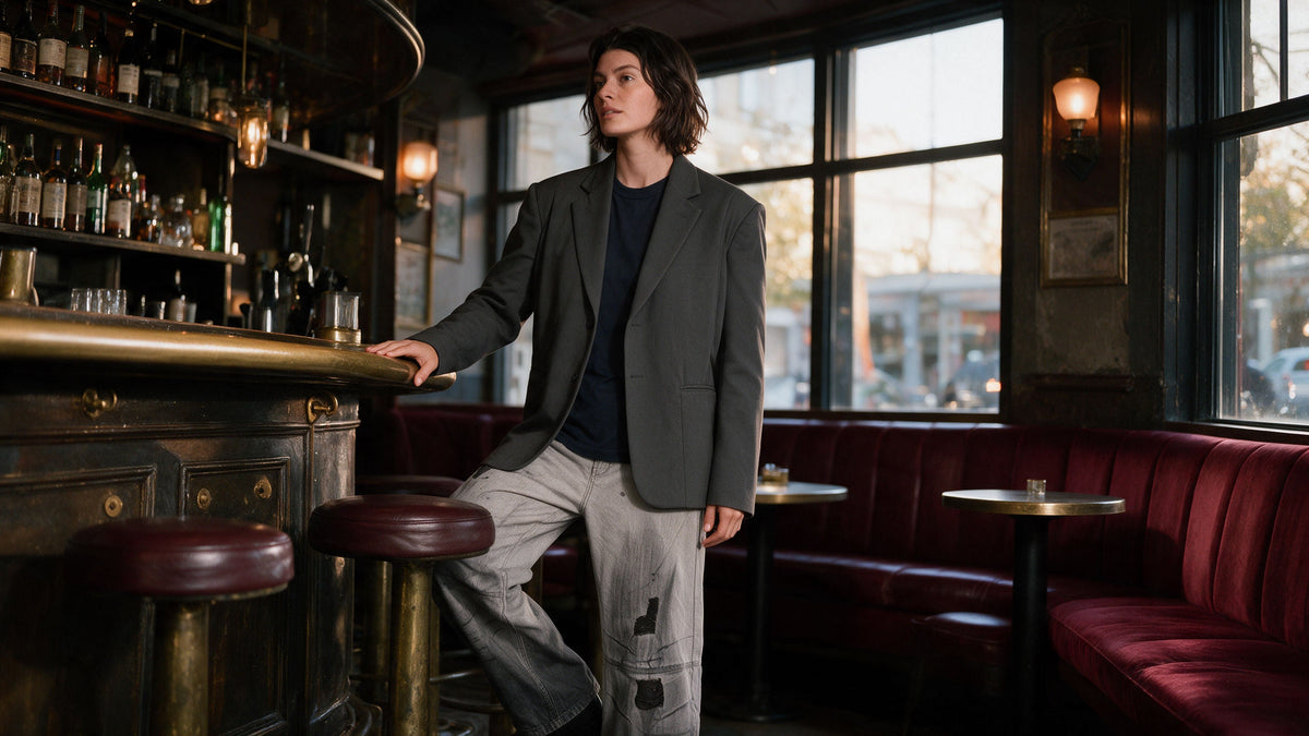 Blazer Jacket Outfits for Evenings and Weekends | OFFCULTURE Journal cover