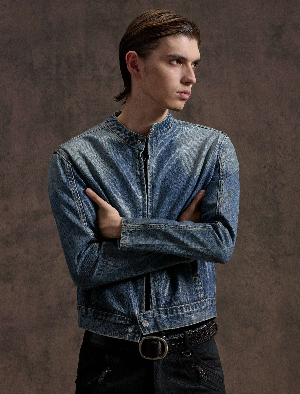 NVRFOUND faded-blue washed cropped denim jacket with stand collar, additional product photograph 5 | OFFCULTURE®