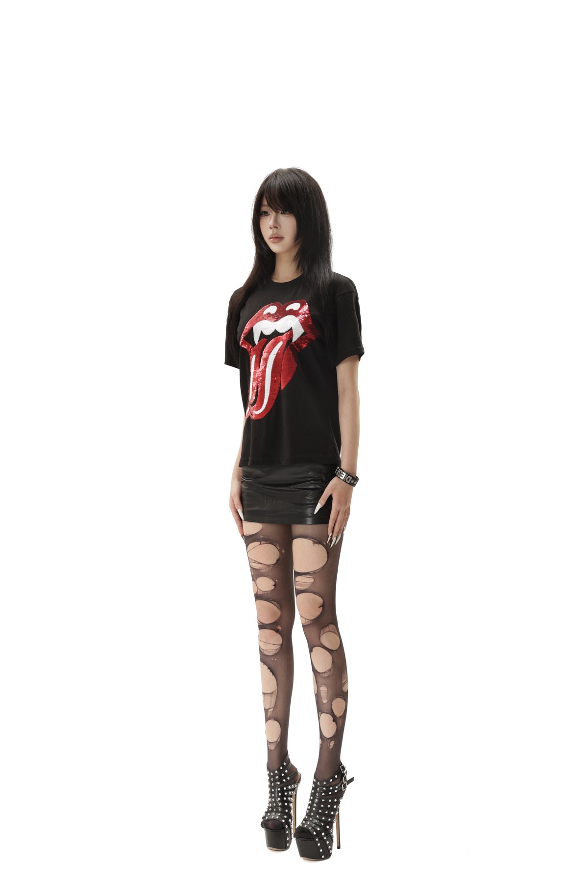 BAD TASTE sequin graphic cotton linen tee