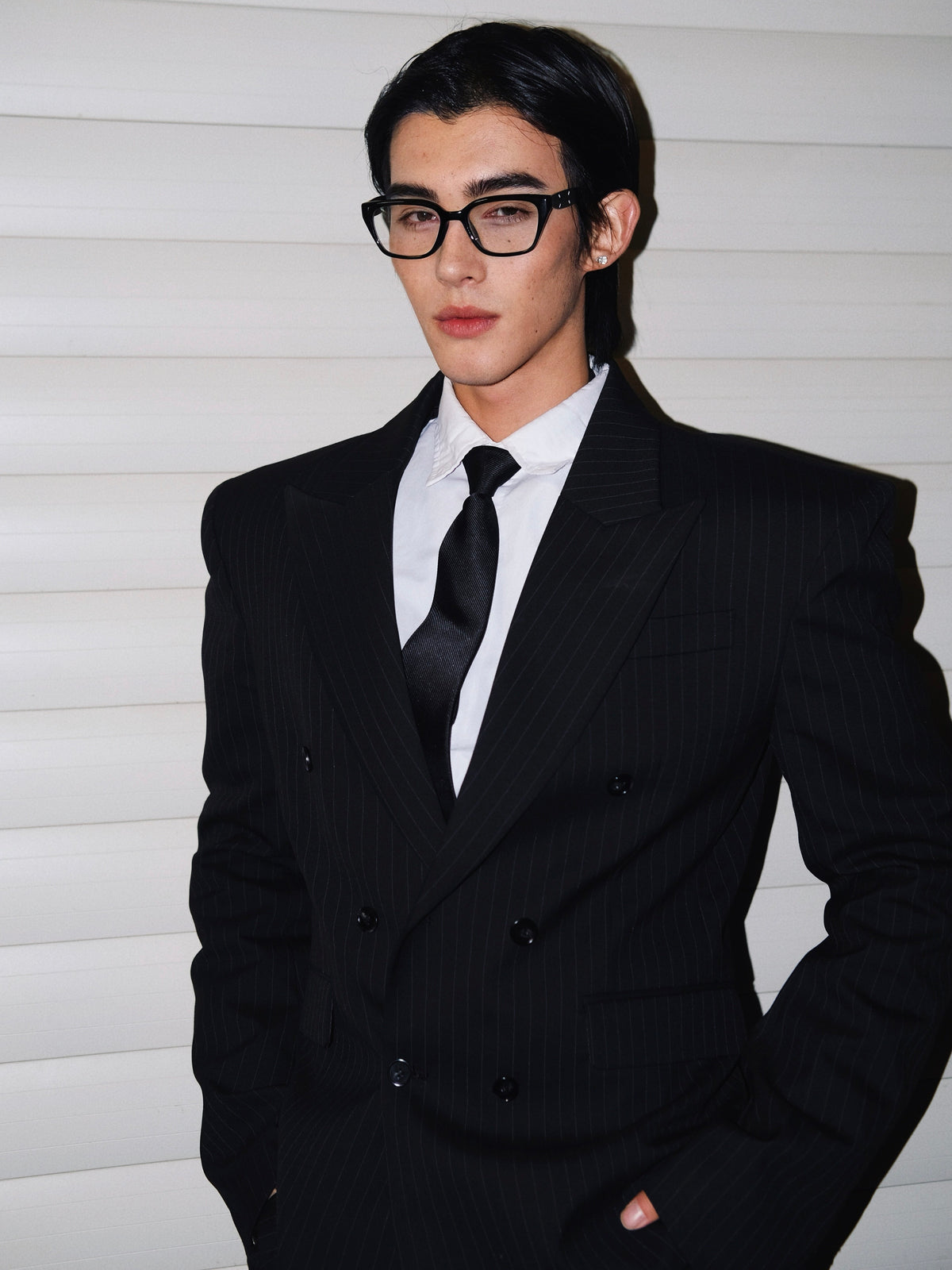 BAD HABITS black pinstripe padded-shoulder slim blazer, additional product photograph 8 | OFFCULTURE®