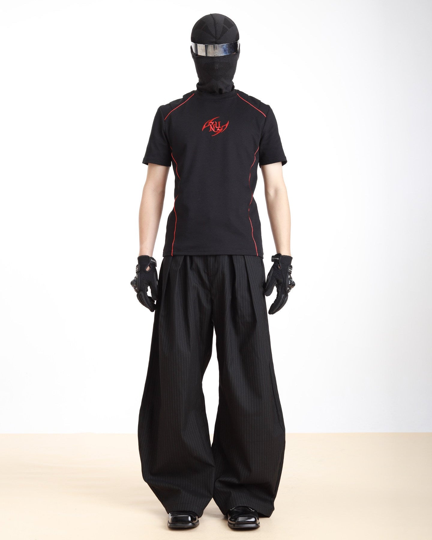 Red Embroidery Piped Fitted Sport Tee