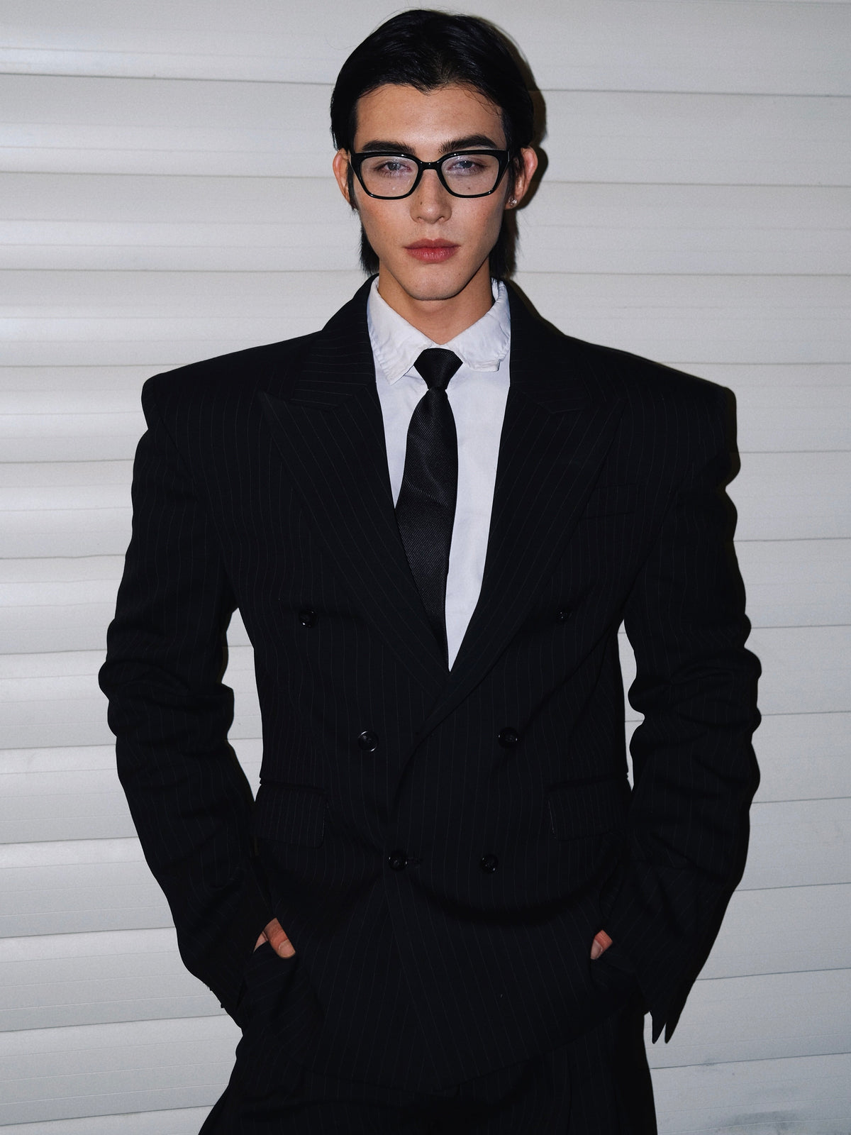 BAD HABITS black pinstripe padded-shoulder slim blazer, additional product photograph 9 | OFFCULTURE®