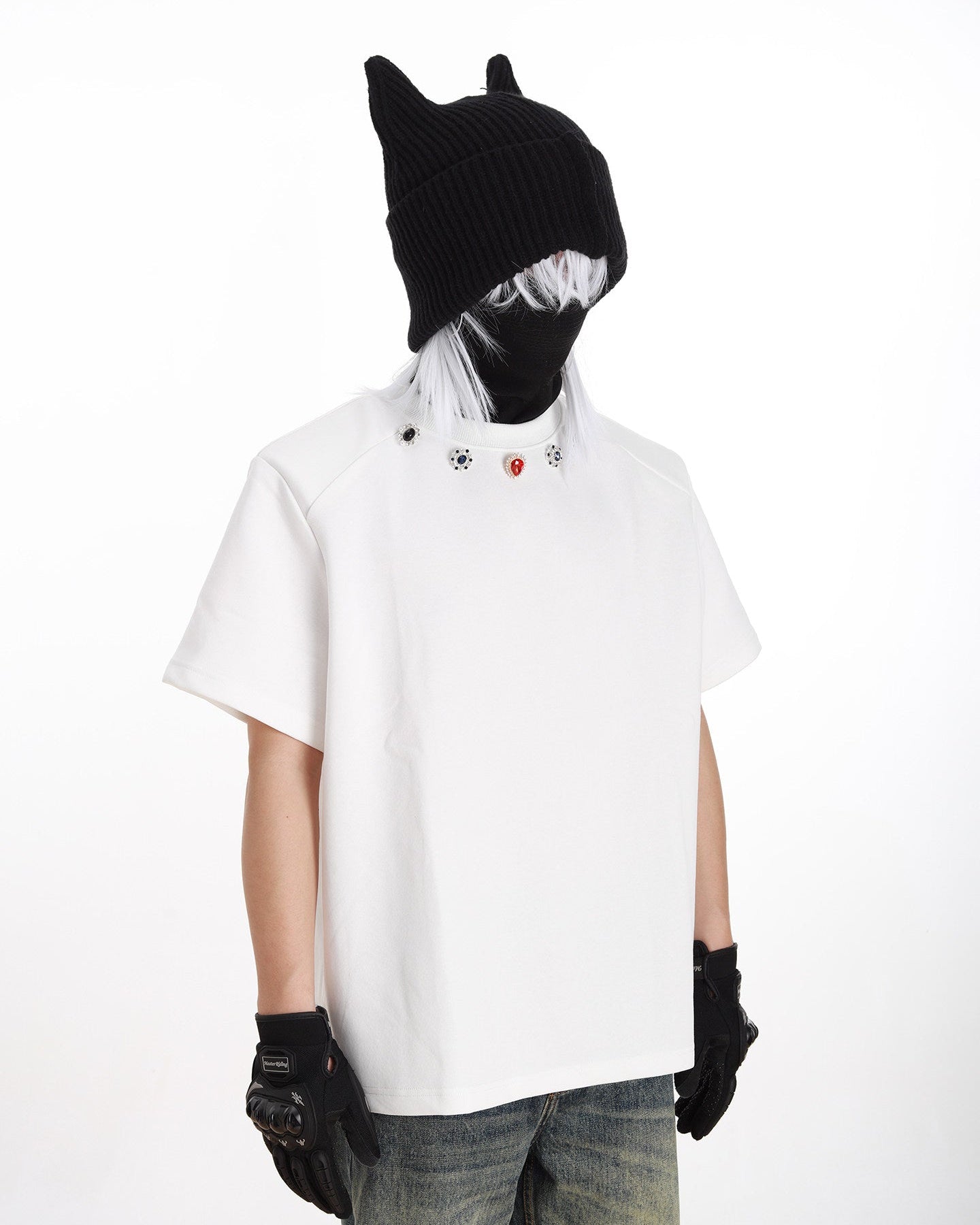 Neckline Color Rhinestone Decorated Casual Tee