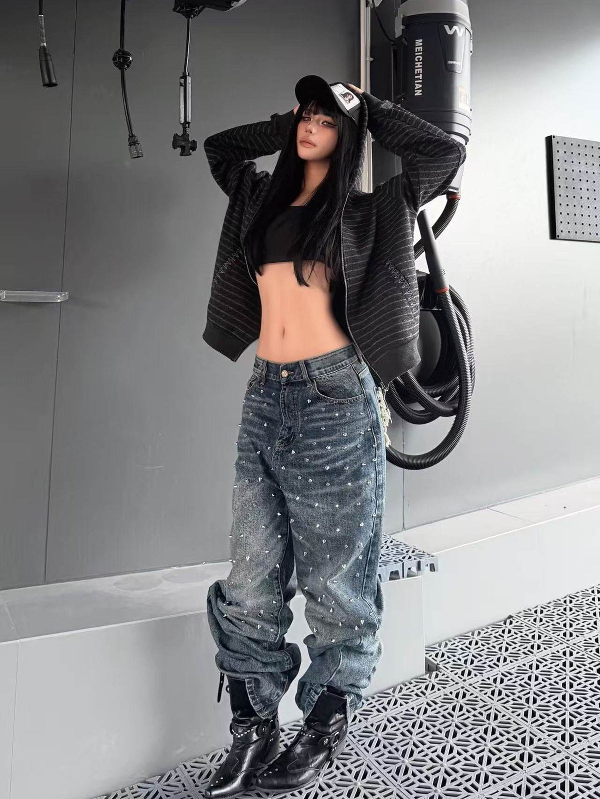 COLDHEART studded wide-leg washed denim jeans