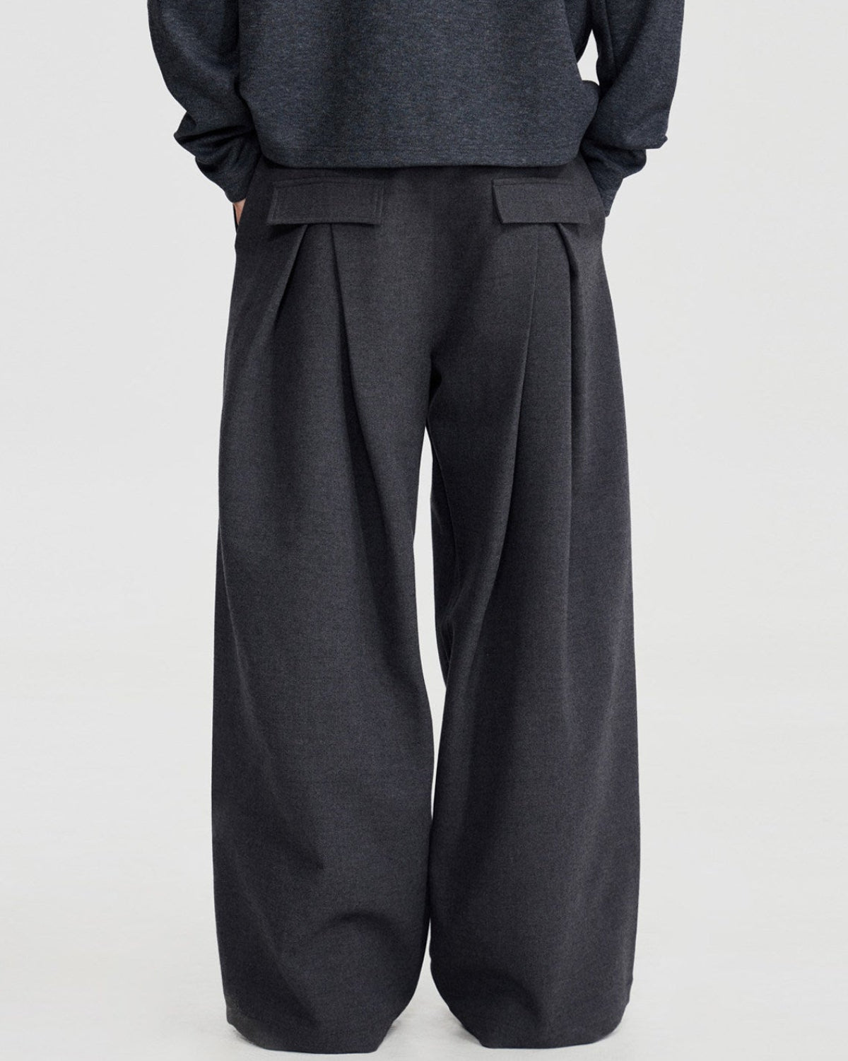 WAIST PLEATED WIDE TROUSERS