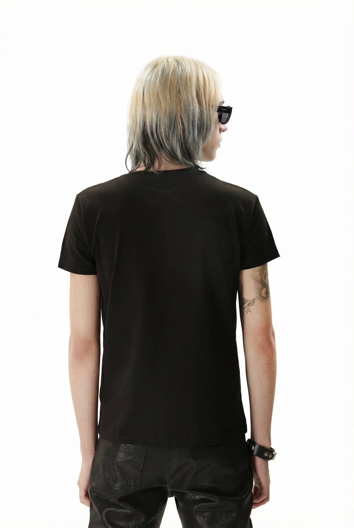 BAD TASTE sequin graphic cotton linen tee