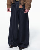 DENIM PLEATED STRAIGHT JEANS