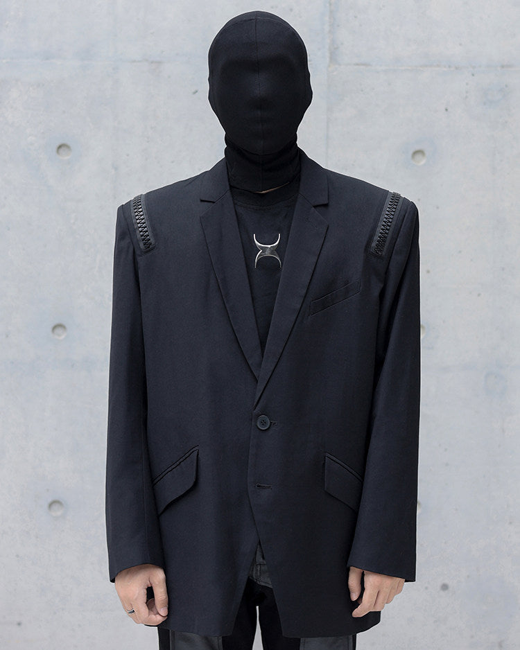 NICHE PADDED SHOULDER ZIP BLAZER