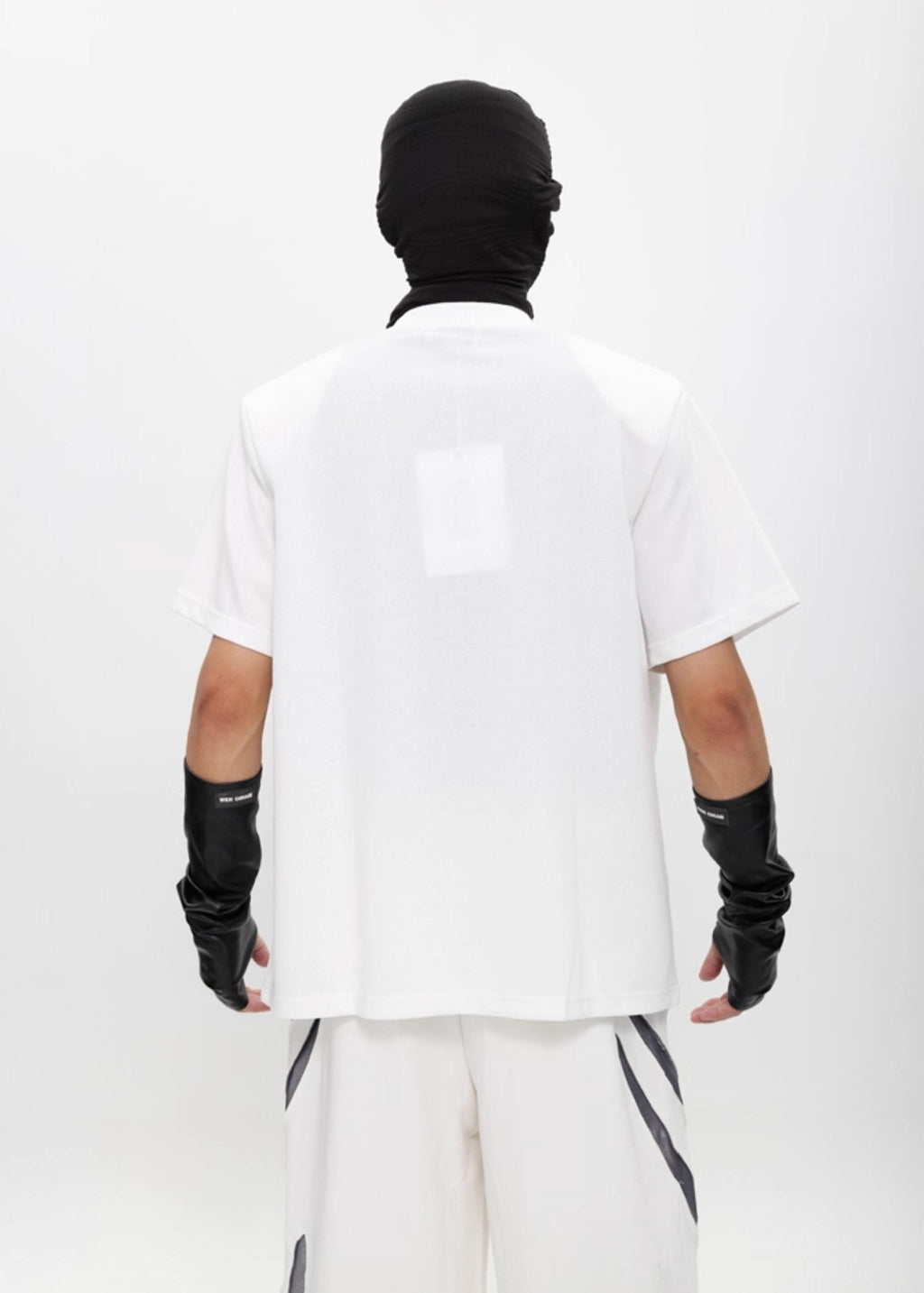 XCULTURE STUD SHOULDER TEE