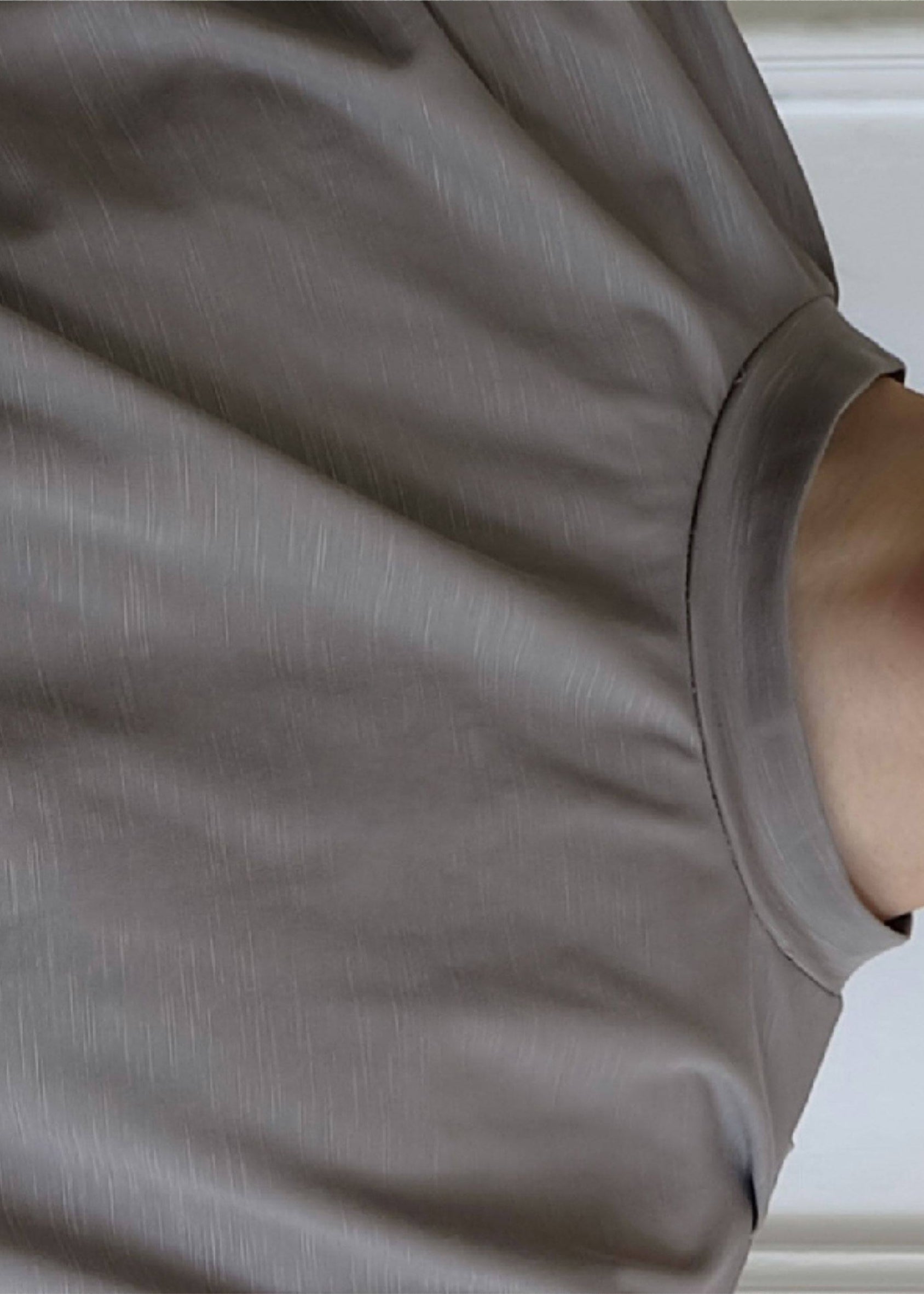 OFF/SC ICE SILK WAVED PLEATED AVANT-GARDE TEE