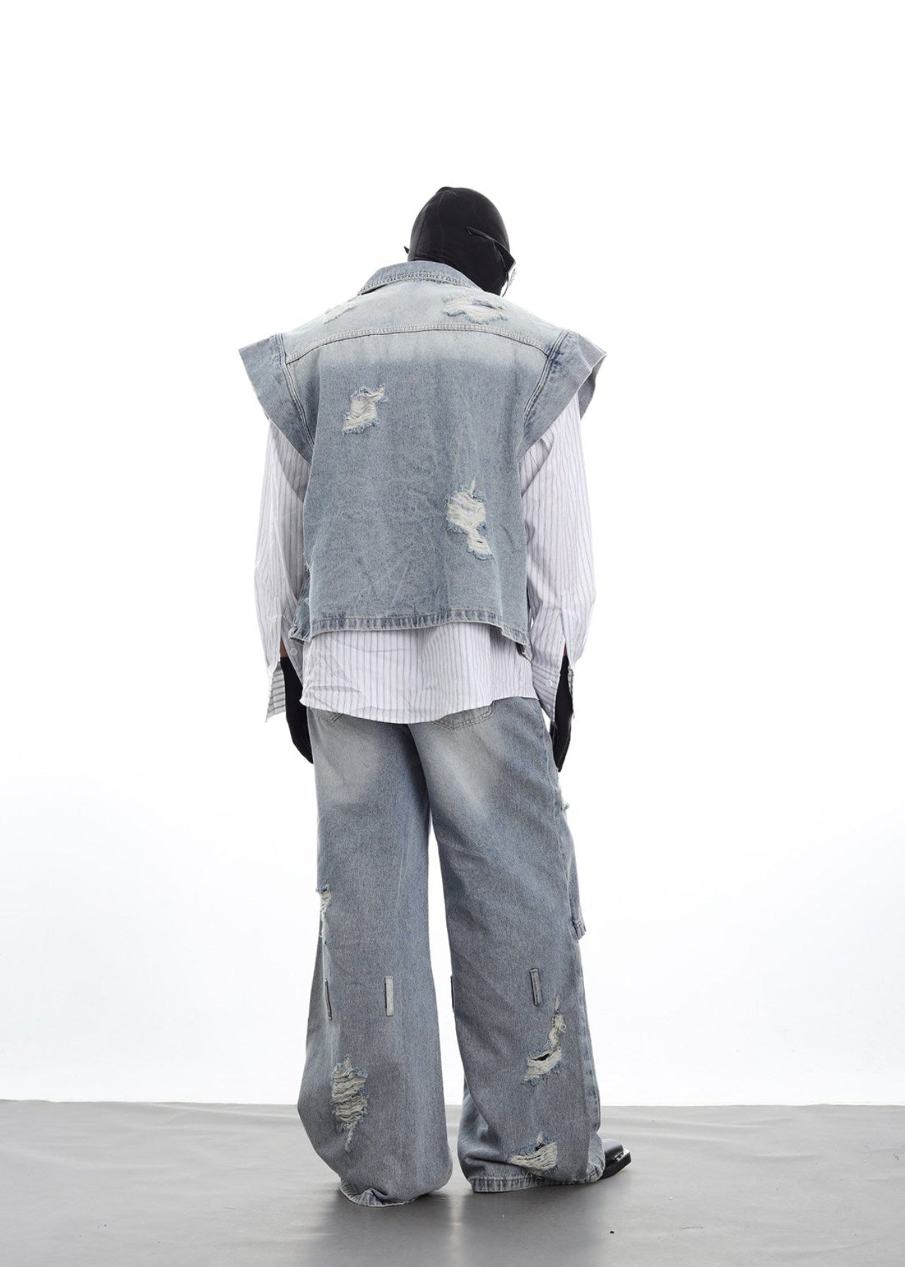 OFF/SC LUXURY VEST SET
