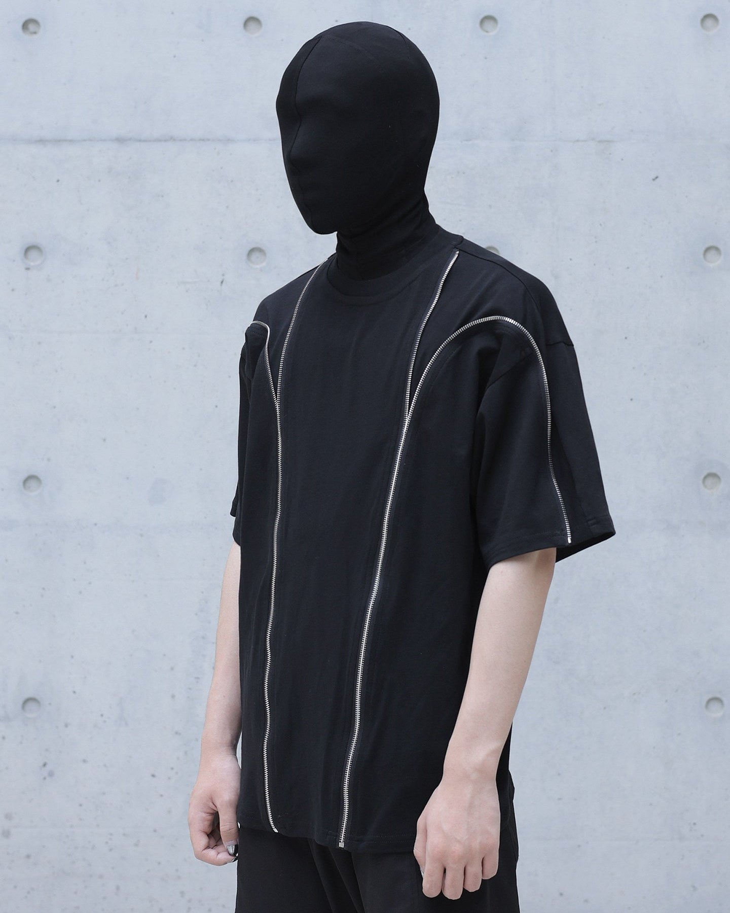 SOLID COLOR DECON ZIP SPLICED TEE