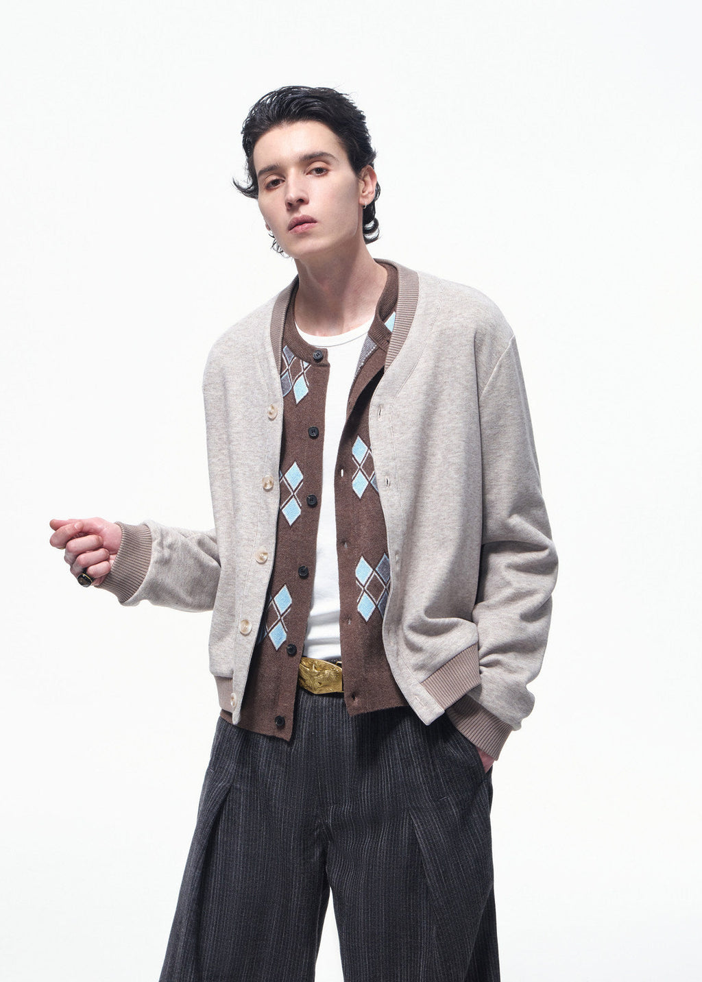 SCRIPT-X V-NECK BUTTON BOMBER JACKET