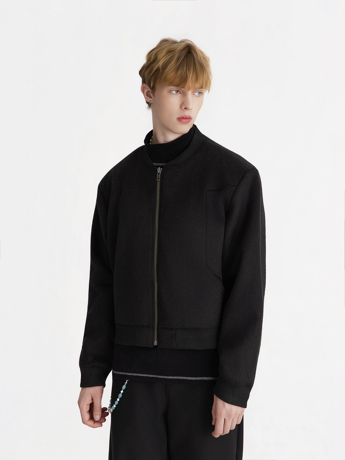 OFFFORM WOOL BOMBER JACKET