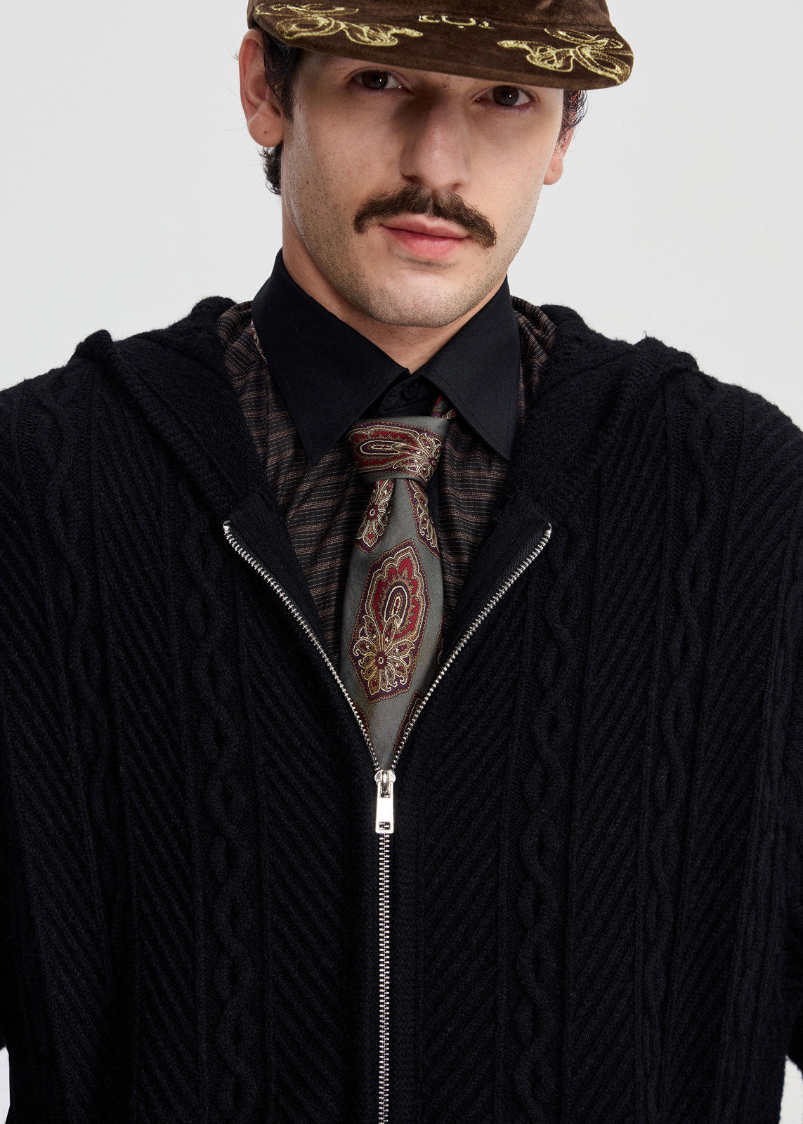 SCRIPT-X CABLE ZIP HOOD SWEATER