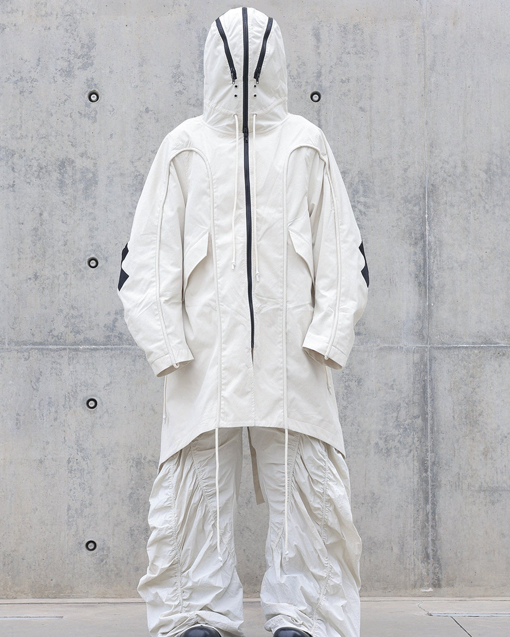 MASKED FISHTAIL HOODIE TRENCH COAT