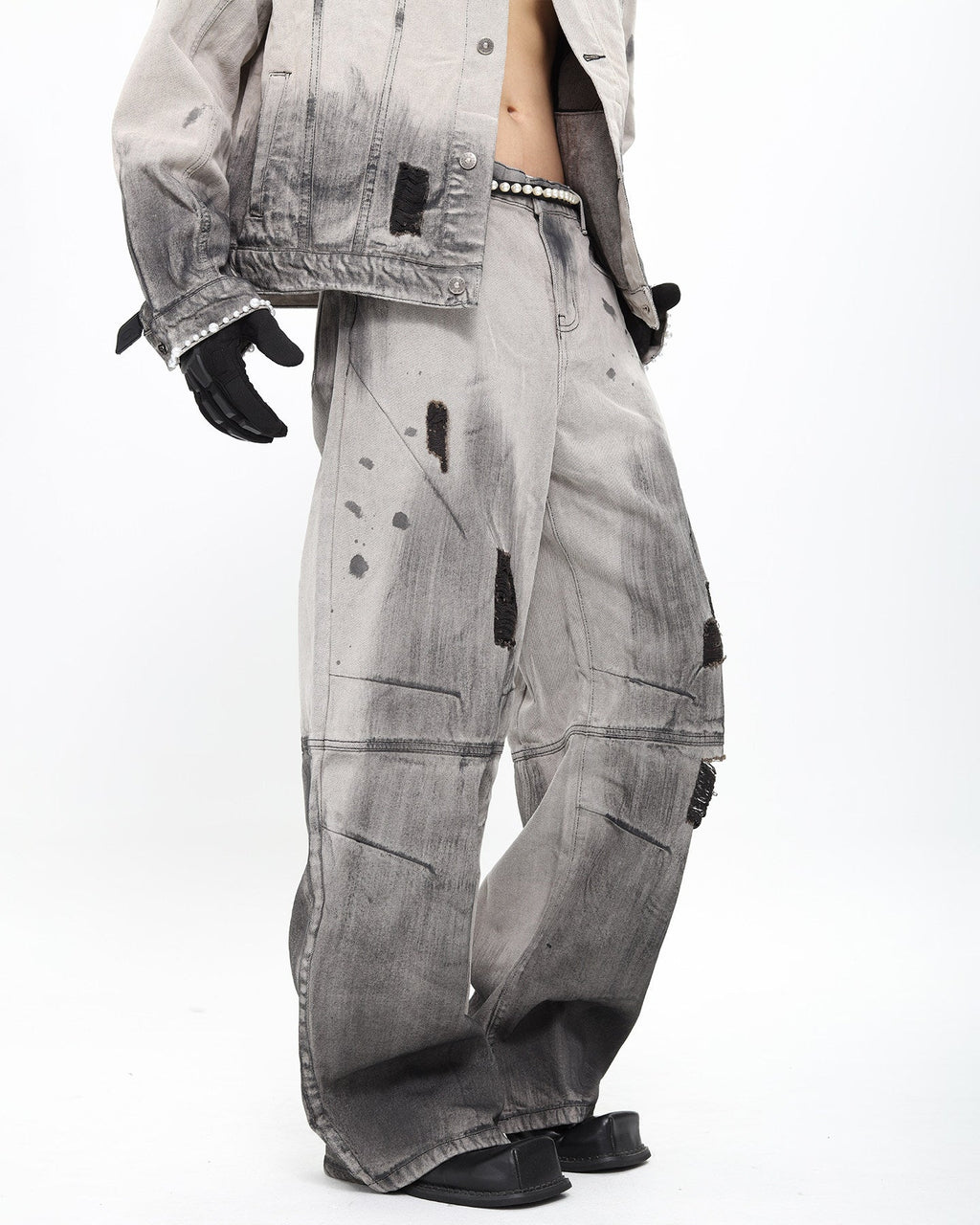 VINTAGE DISTRESSED WIDE JEANS