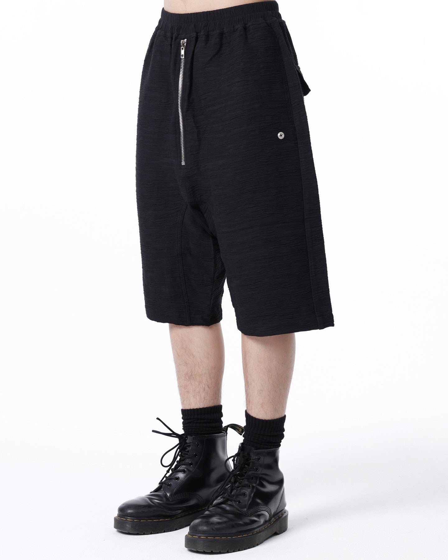ZIPPER DETAIL HAREM SHORTS