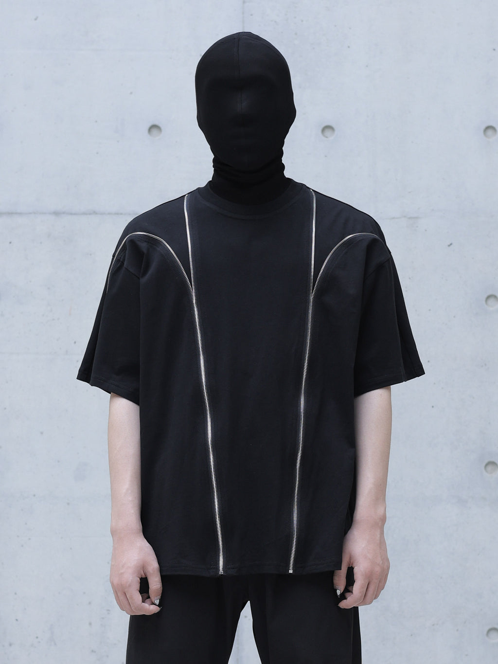 DECONSTRUCTED ZIP SPLICED TEE