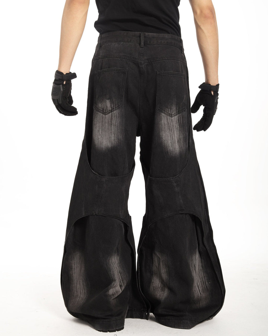 DECONSTRUCTED WIDE FLARE JEANS
