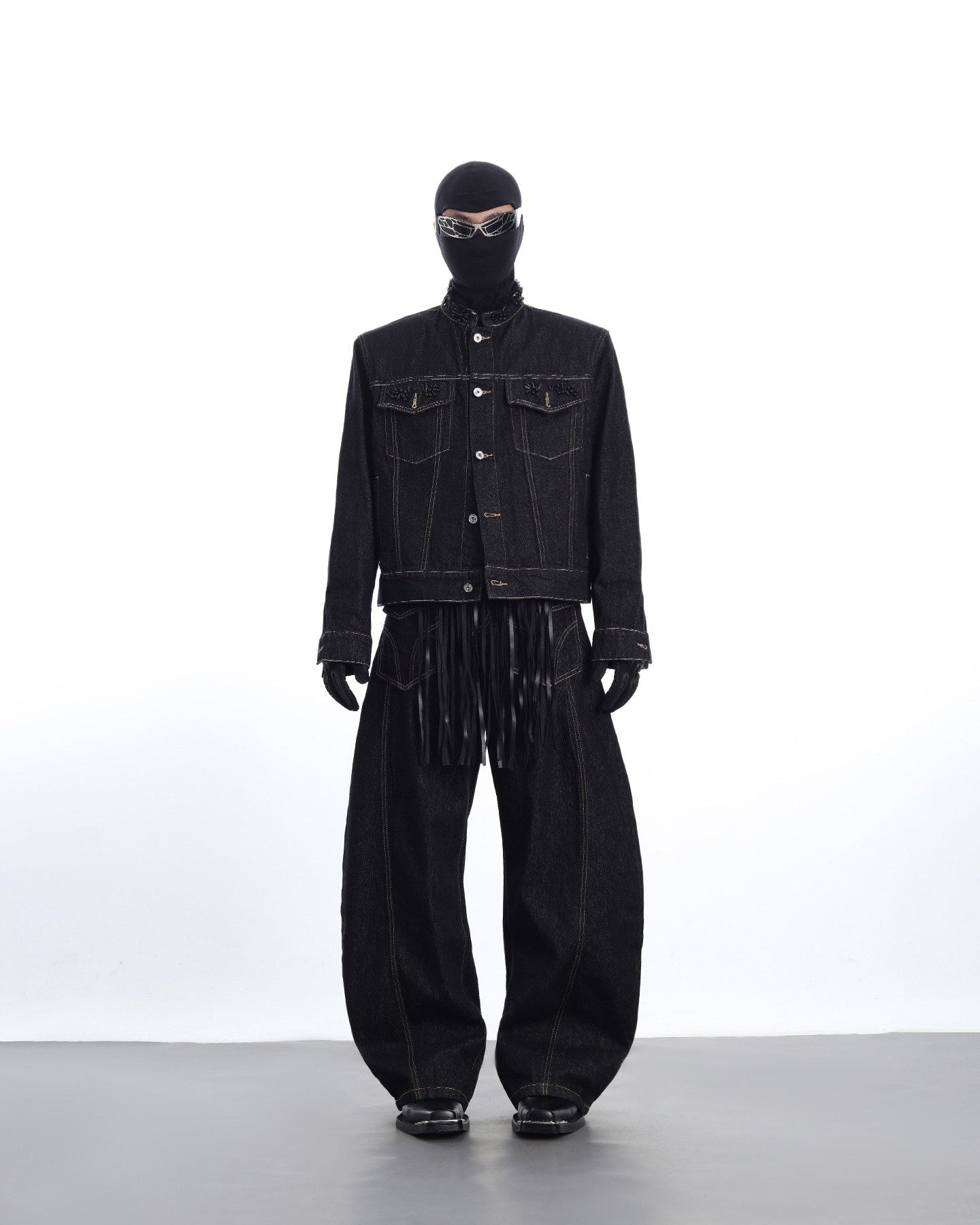 VINTAGE ARC CARGO JEANS