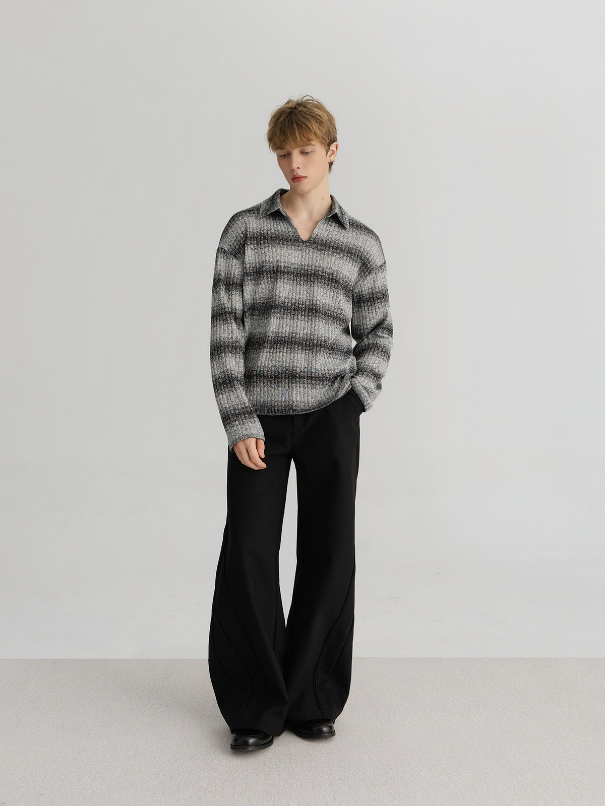OVERCAST V-NECK SWEATER