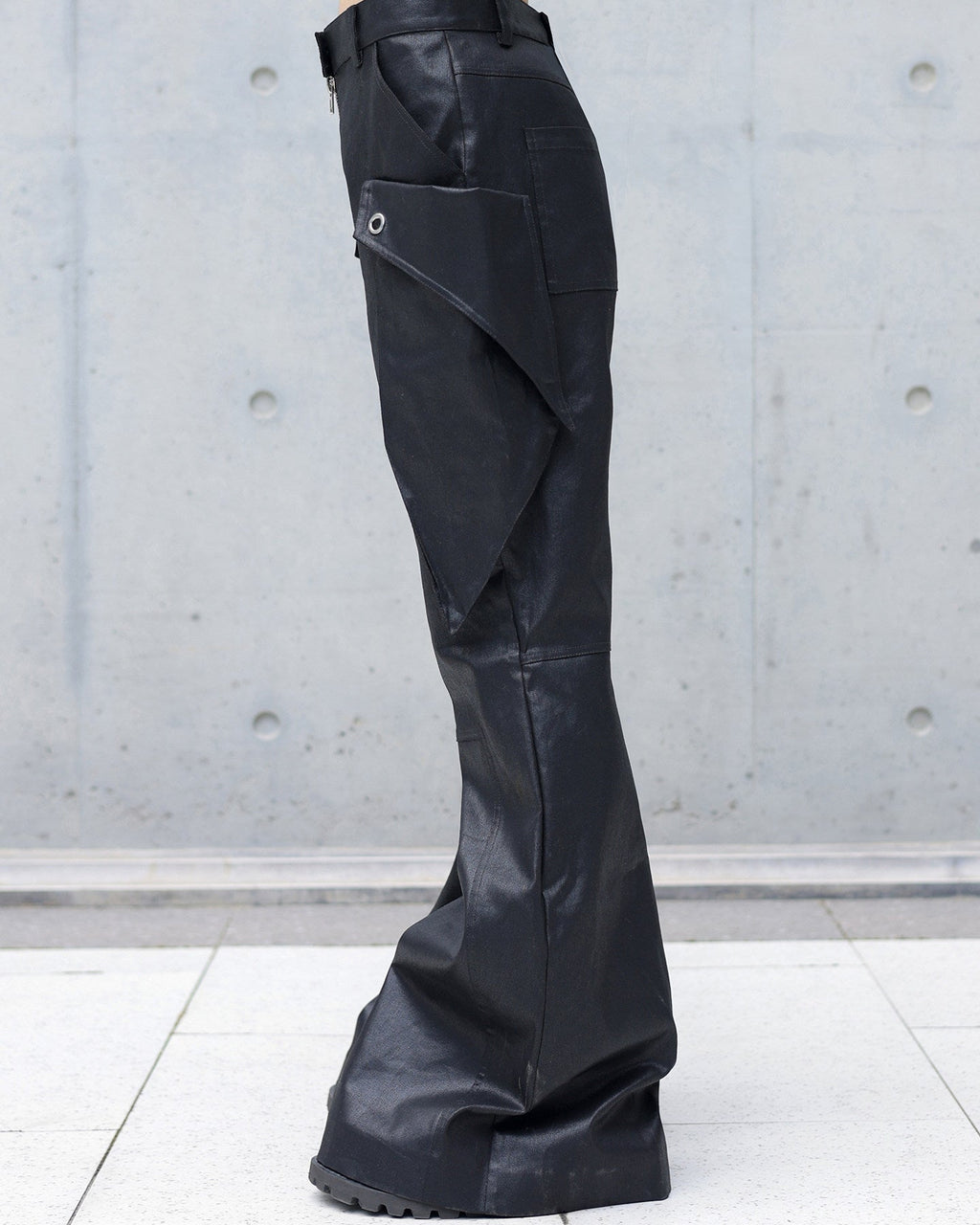 WAXED LEATHER CARGO FLARE PANTS