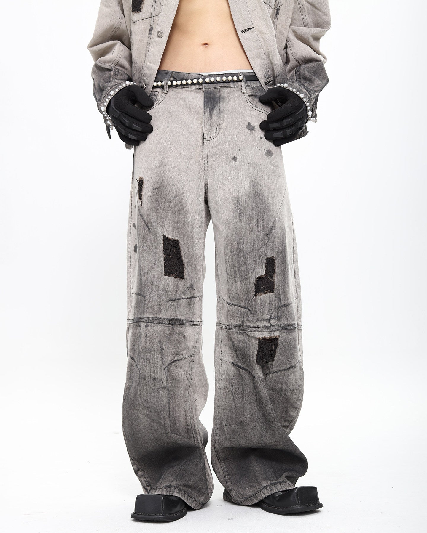 VINTAGE DISTRESSED WIDE JEANS