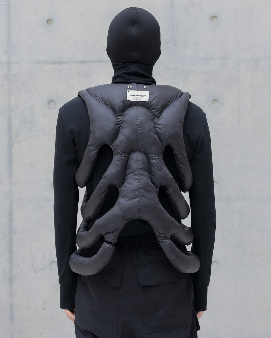 CUTOUT ALIEN EXOSKELETON COTTON VEST