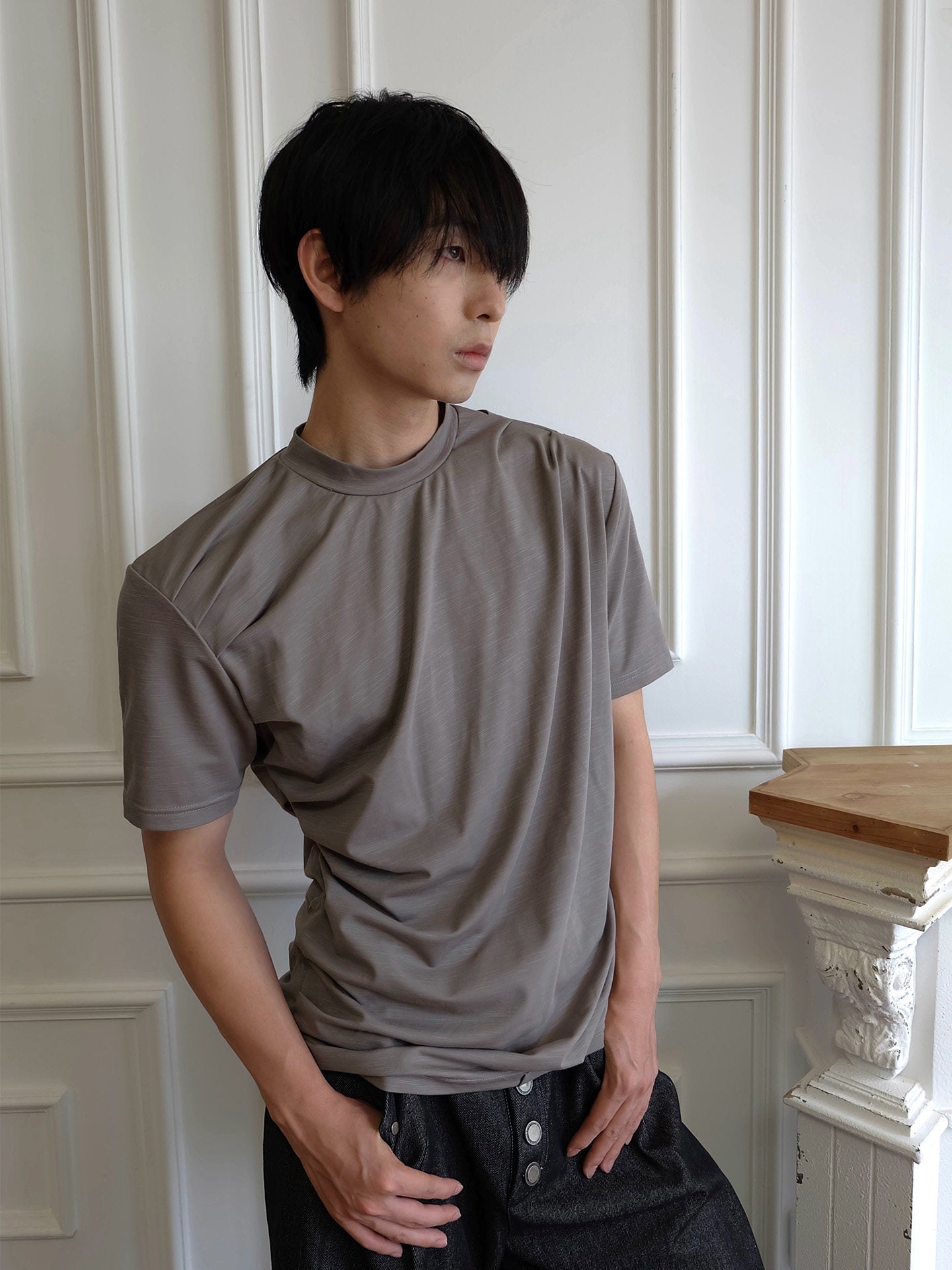 OFF/SC ICE SILK WAVED PLEATED AVANT-GARDE TEE