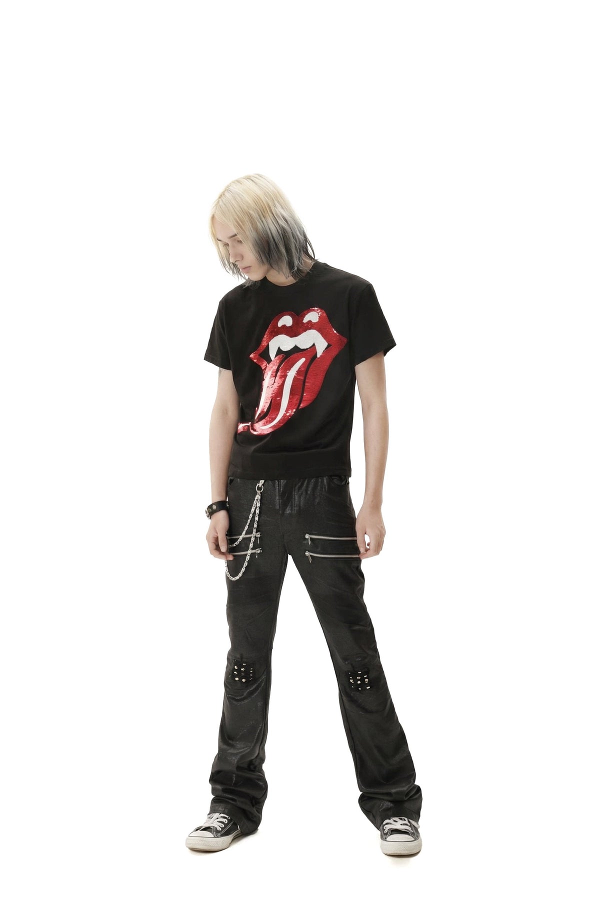 BAD TASTE sequin graphic cotton linen tee
