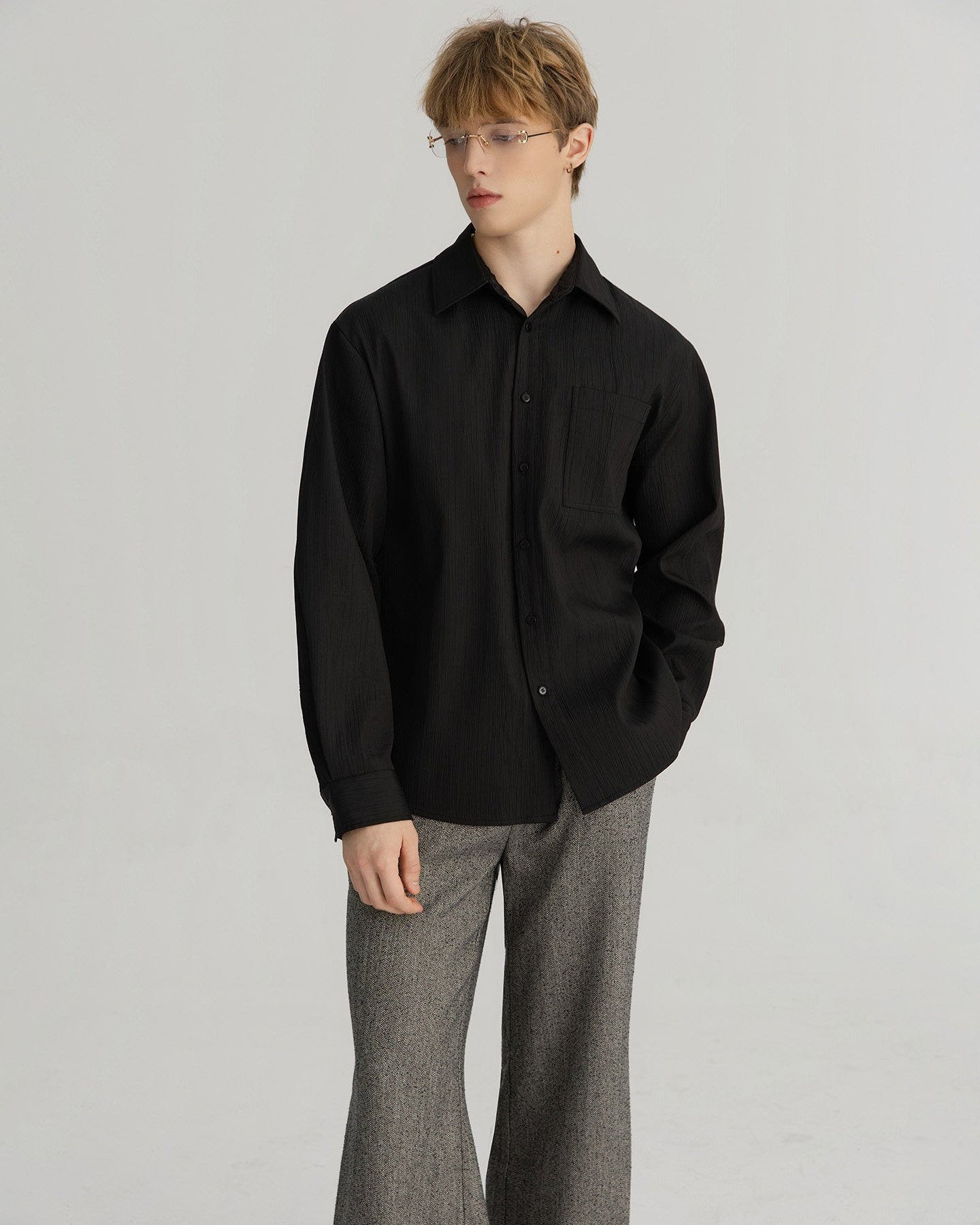 XEQUATION BLACK WHITE TEXTURED SHIRT