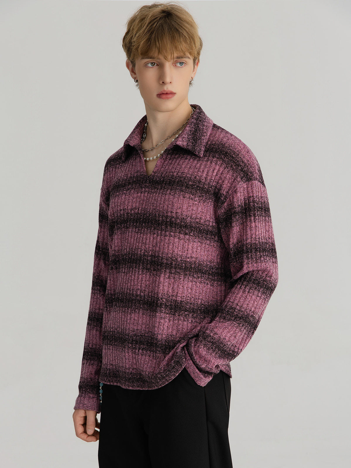 OVERCAST V-NECK SWEATER