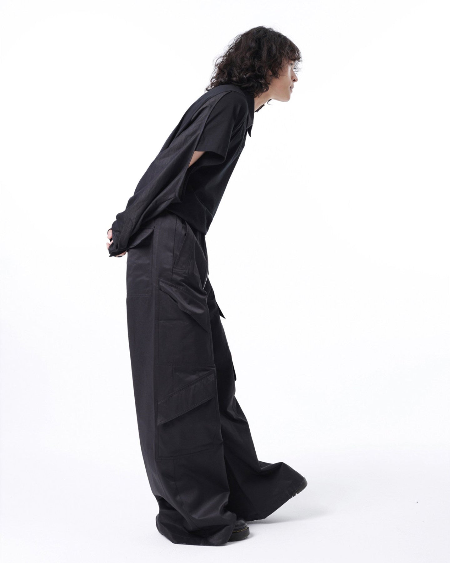 WIDE LEG CARGO PARACHUTE PANTS