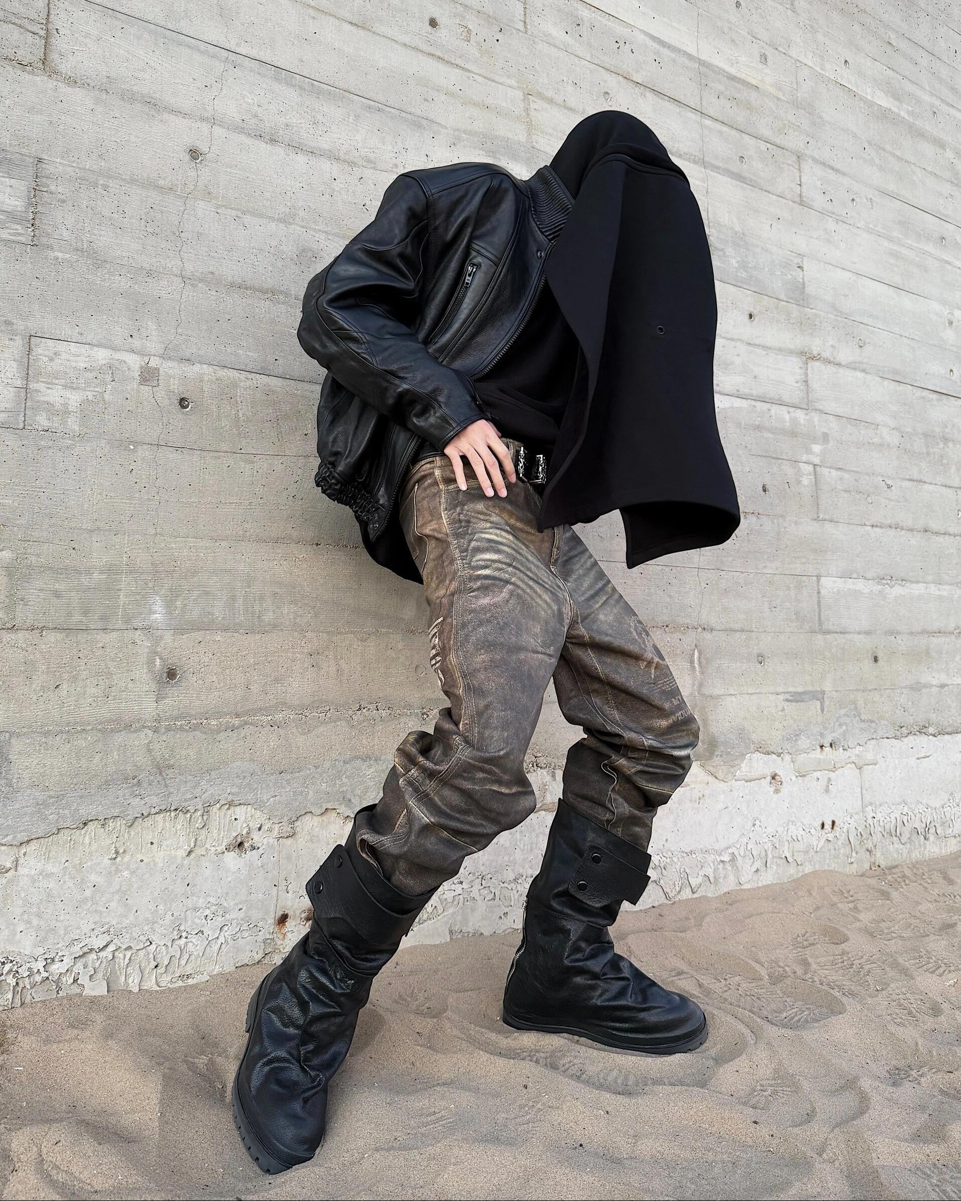 WASTELAND DISTRESSED BIKER MARTIN BOOTS