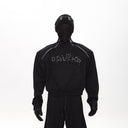Sudadera con capucha MANSON AVANT-GARDE con cremallera y detalle de imperdible